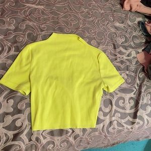 basic green crop top